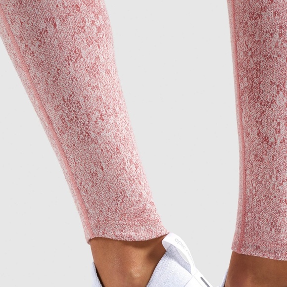 GYMSHARK | Fleur Texture Leggings in Brick Red - Picture 8 of 8